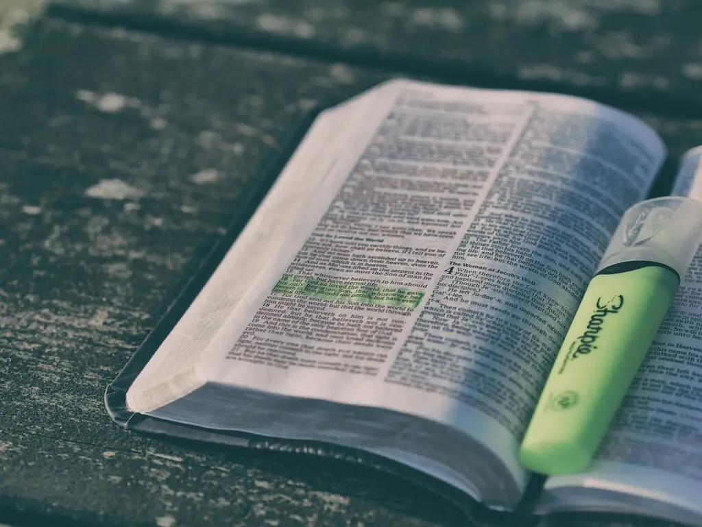 Bible (Image by Pexels from Pixabay)